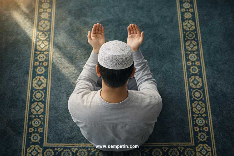 Jalani Puasa dengan Lebih Tenang, Cara Mengelola Emosi Selama Ramadan