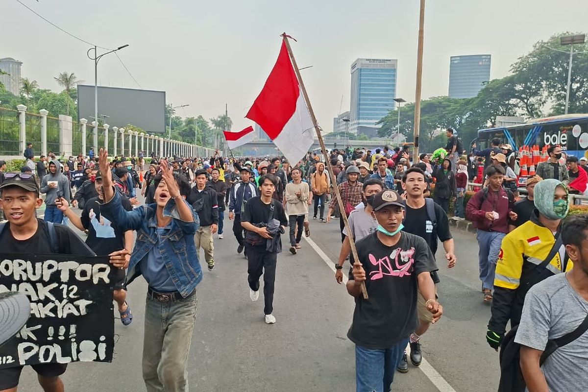 Massa Demo 27 Agustus Tertahan di Ladokgi, Desakan Buka Akses Jadi Sorotan