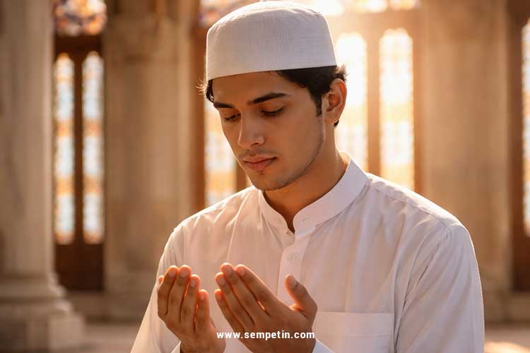 Tentang Doa yang Tak Kunjung Dikabulkan, Apa yang Sedang Allah Ajarkan?