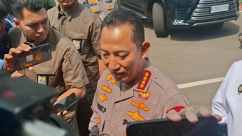 Kapolri Soal Isu Surpres Pergantian: "Apa Pun Perintah Presiden, Kami Laksanakan", tetapi Publik Menunggu Kepastian