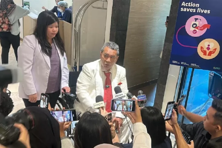 Hotman Paris Mundur di Tengah Kasus Febrie Adriansyah, Publik Kini Menunggu Transparansi Proses Hukum